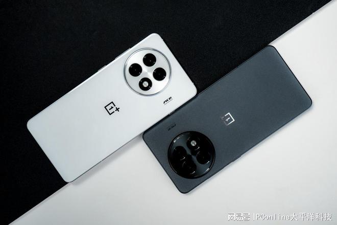 ce 5 Pro最具性价比的电竞游戏机！pg电子模拟器免费版“宿舍战神”一加 A(图1)