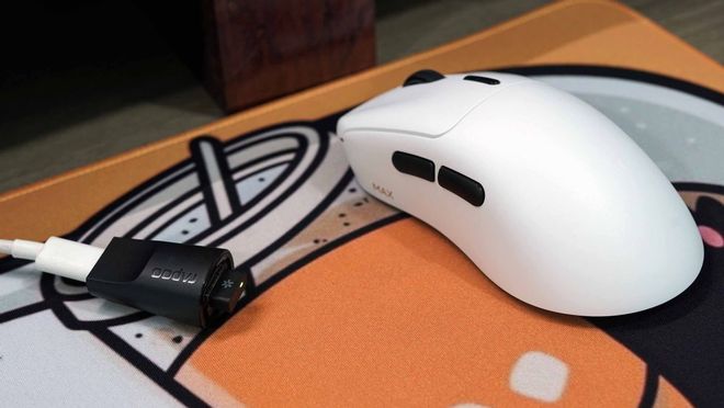 3 MAX二代双8K游戏鼠标拆解测评电子pg跟蝰蛇V3一比高下？雷柏VT(图12)